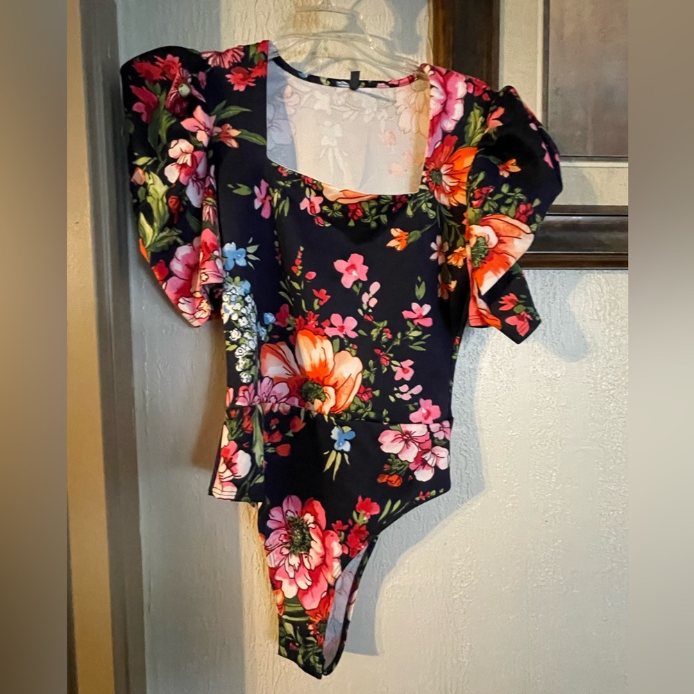 Bodysuit súper bonito